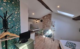 Le Studio Du Docteur Privey - Free & Secure Park Bike